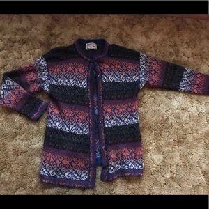 the alpaca connection button down sweater